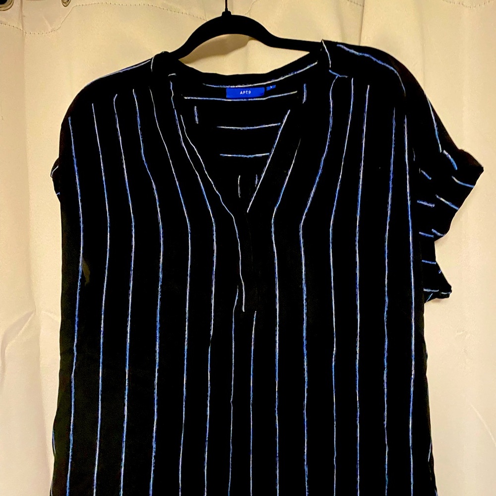 Apt 9 blouse